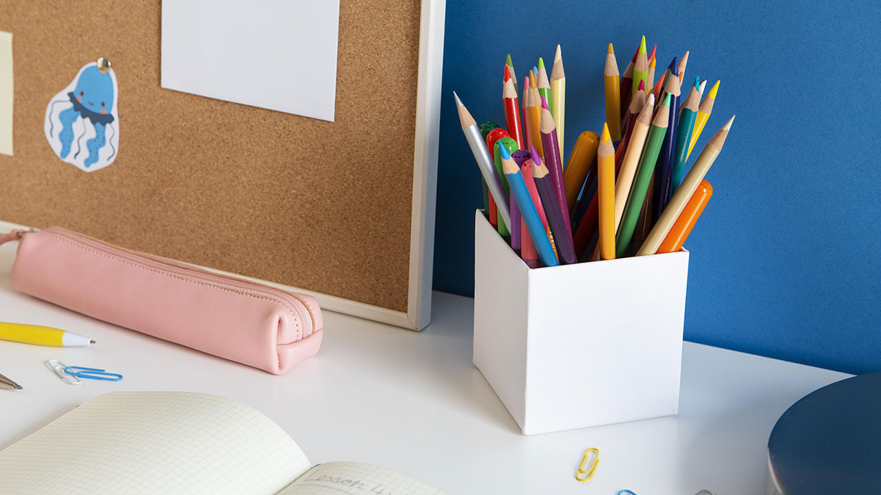 Repurpose an Old Mug for Pen Storage