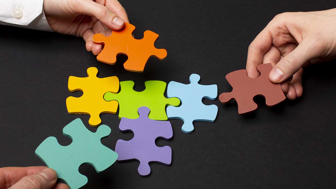 Mini Puzzles or Card Games